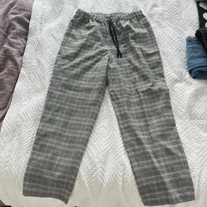 Aritizia Plaid Pants